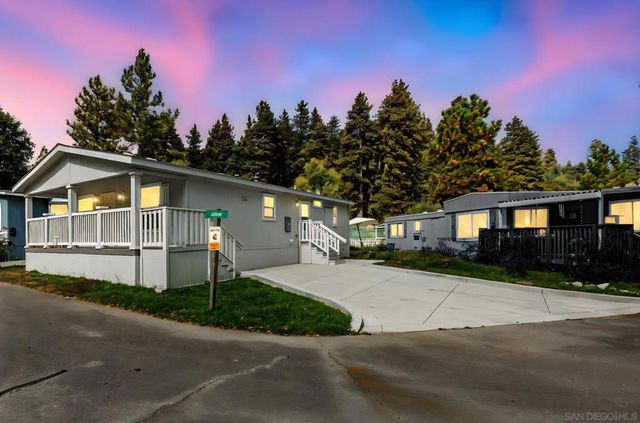 22899 Byron Rd SPC 92, Crestline, CA 92325