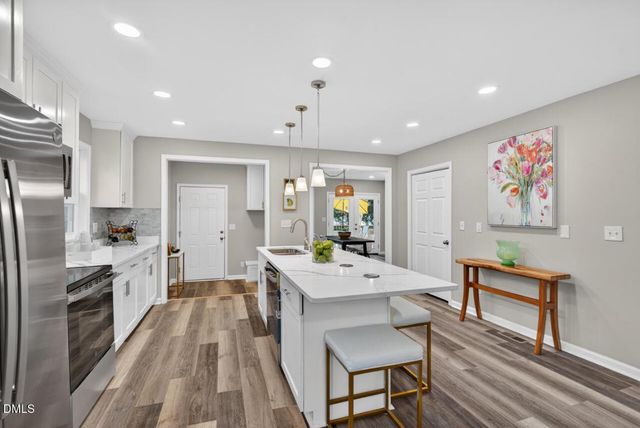 1944 Fairfield Drive, Raleigh, NC 27608