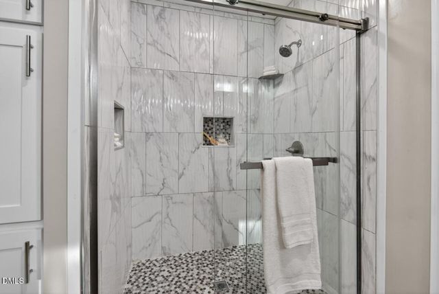 1944 Fairfield Drive, Raleigh, NC 27608