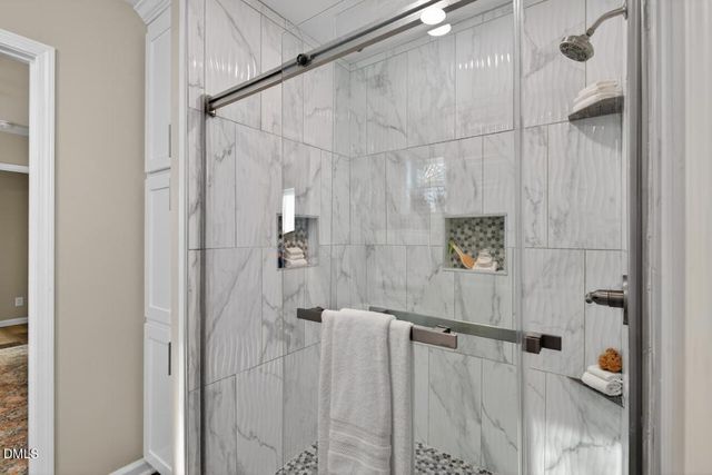 1944 Fairfield Drive, Raleigh, NC 27608