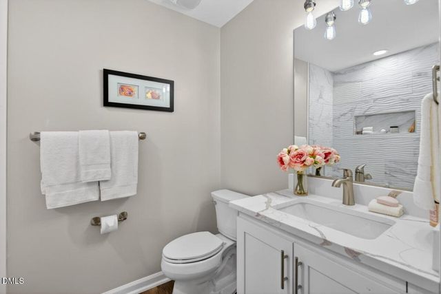 1944 Fairfield Drive, Raleigh, NC 27608