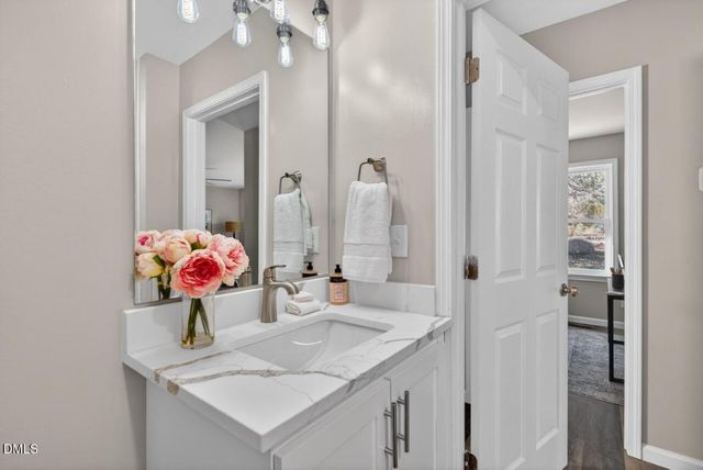 1944 Fairfield Drive, Raleigh, NC 27608