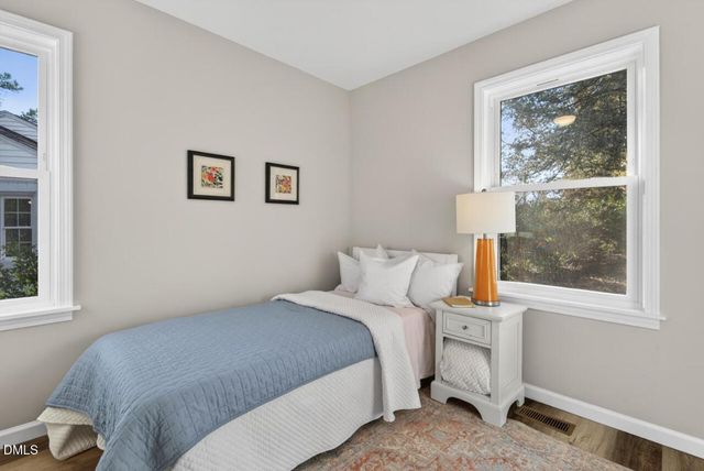 1944 Fairfield Drive, Raleigh, NC 27608