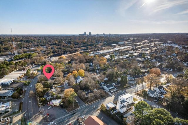 1944 Fairfield Drive, Raleigh, NC 27608