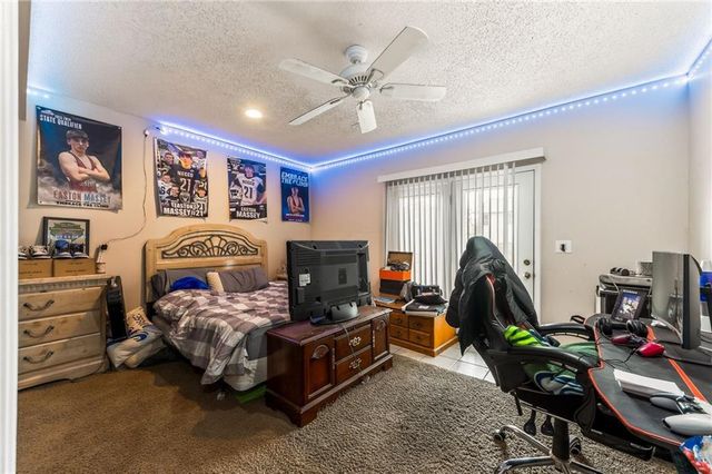 1102 SUSAN Street, Kearney, MO 64060