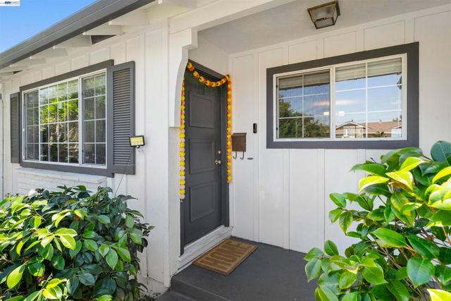 38811 Bonnie Way, Fremont, CA 94536