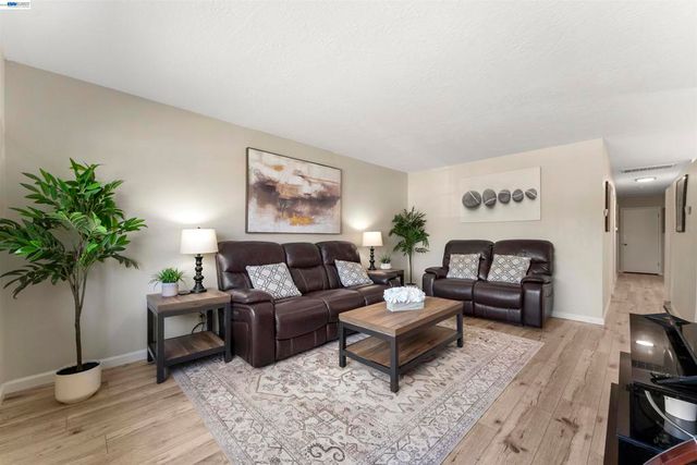 38811 Bonnie Way, Fremont, CA 94536