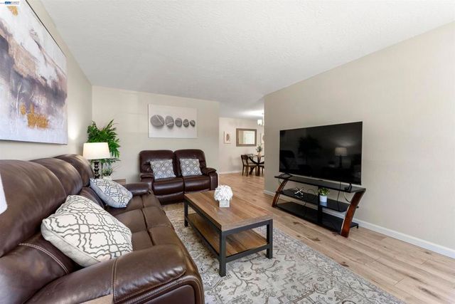 38811 Bonnie Way, Fremont, CA 94536