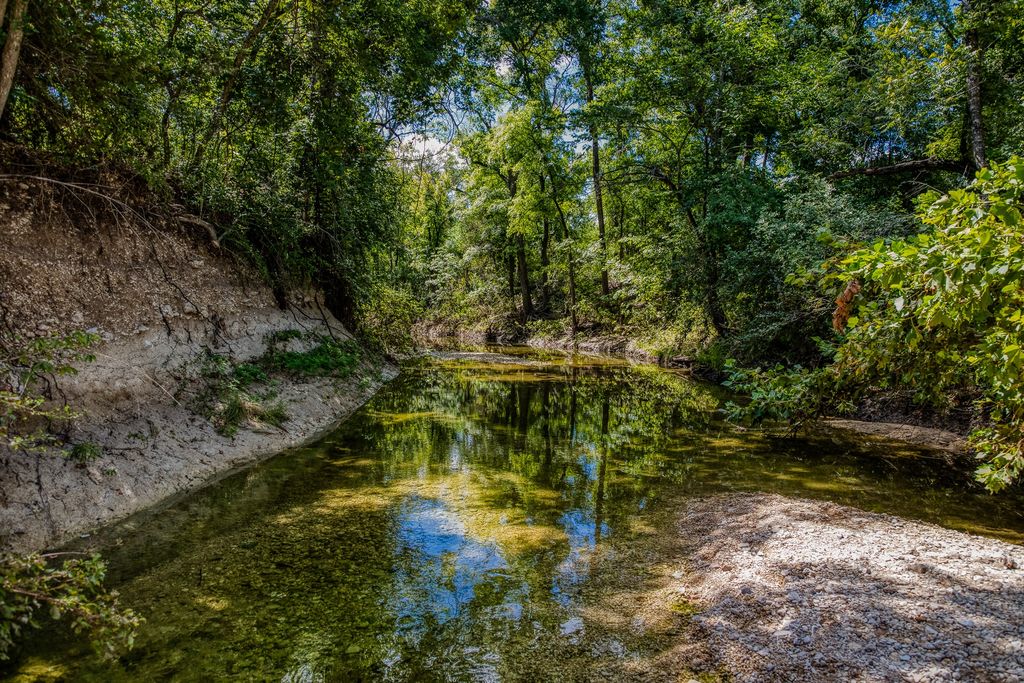 4525 Fm 182, Gatesville, TX 76528