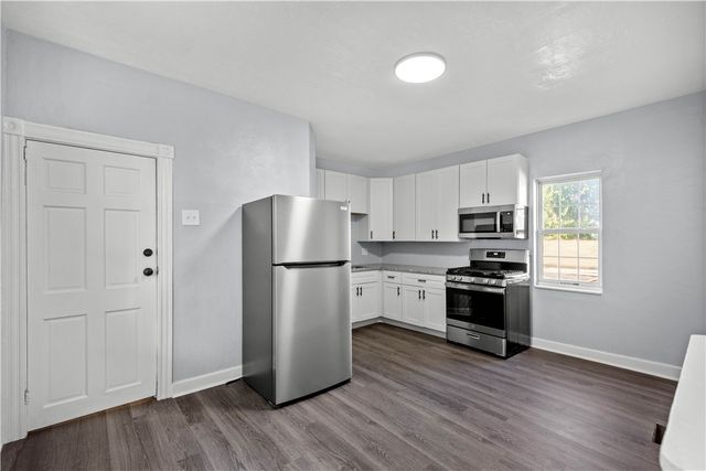 904 Hilltop, Munhall, PA 15120