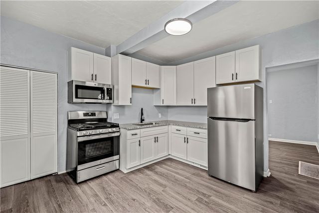 904 Hilltop, Munhall, PA 15120