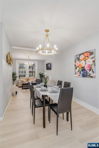 208 11th Street, Newark, NJ 07107