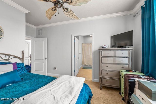 4480 DEERWOOD LAKE Parkway 352, Jacksonville, FL 32216