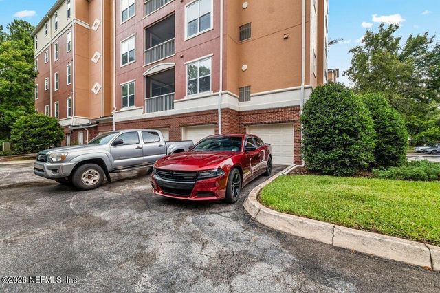 4480 DEERWOOD LAKE Parkway 352, Jacksonville, FL 32216