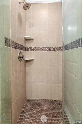 4 Peru Road, Clifton, NJ 07012