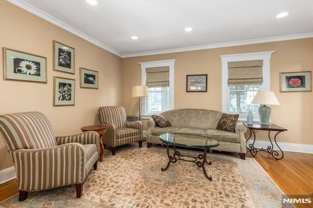 4 Peru Road, Clifton, NJ 07012