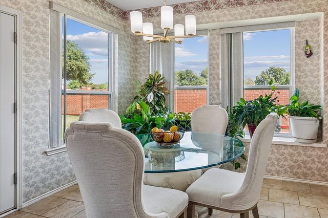 1368 Winnipeg Drive, Lewisville, TX 75077