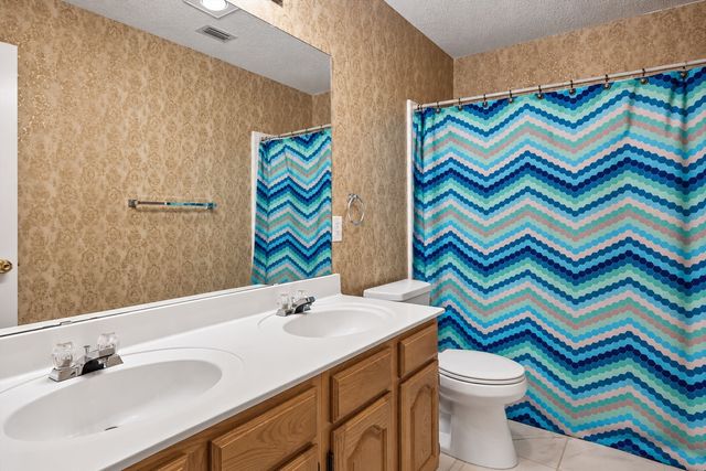 1368 Winnipeg Drive, Lewisville, TX 75077