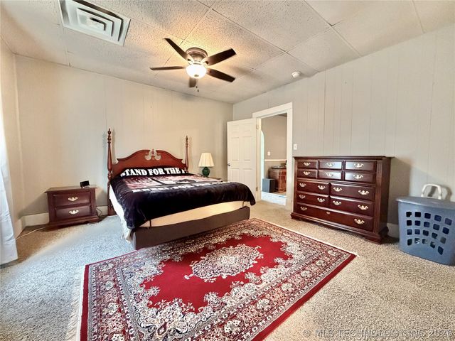 705 N 12th Street, Collinsville, OK 74021
