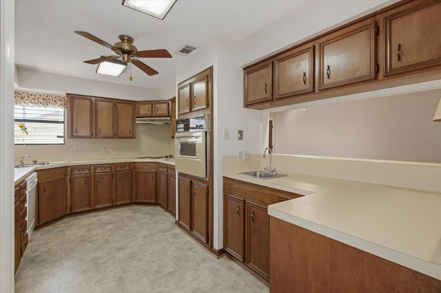 1309 Parkwest Street, Texas City, TX 77591