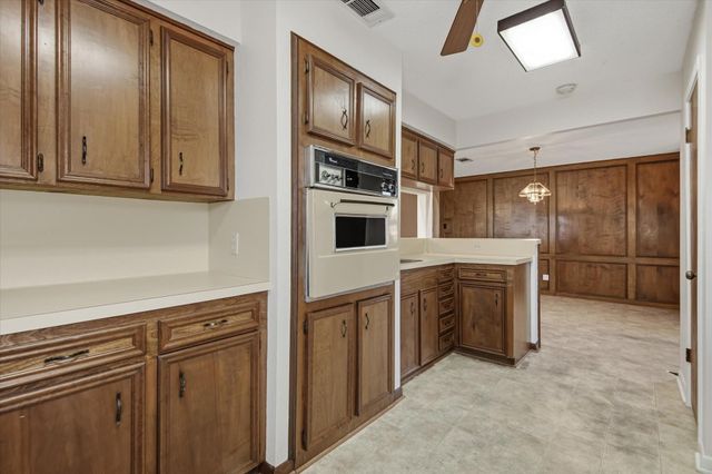 1309 Parkwest Street, Texas City, TX 77591