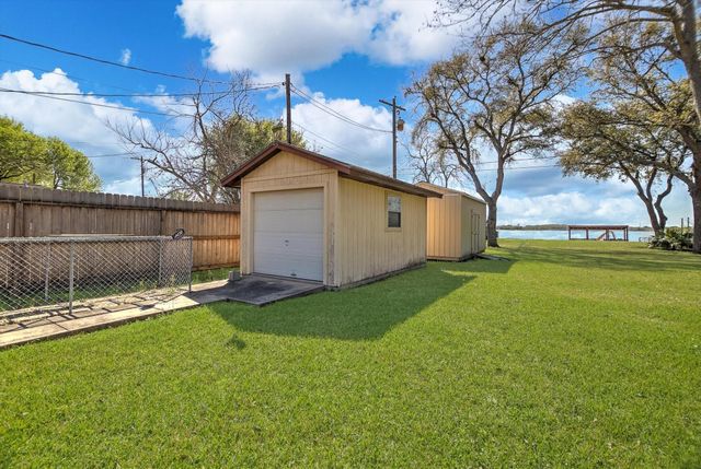 1309 Parkwest Street, Texas City, TX 77591