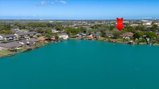 1309 Parkwest Street, Texas City, TX 77591