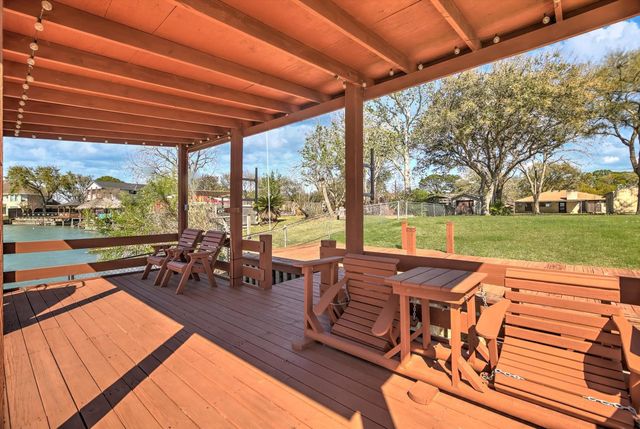 1309 Parkwest Street, Texas City, TX 77591