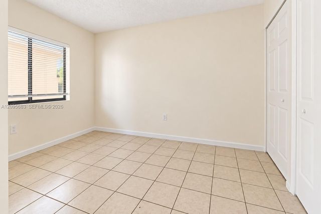 8400 SW 133rd Ave Road 318, Miami, FL 33183
