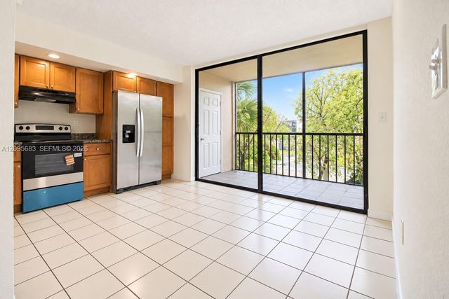8400 SW 133rd Ave Road 318, Miami, FL 33183