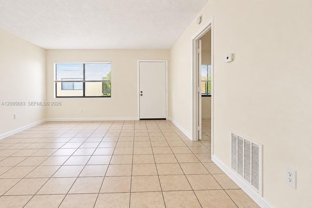 8400 SW 133rd Ave Road 318, Miami, FL 33183