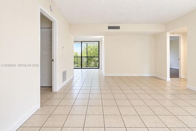 8400 SW 133rd Ave Road 318, Miami, FL 33183