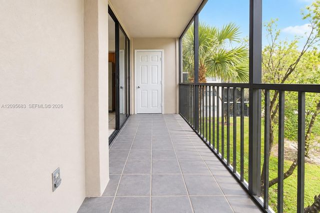 8400 SW 133rd Ave Road 318, Miami, FL 33183