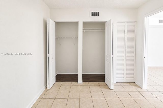 8400 SW 133rd Ave Road 318, Miami, FL 33183