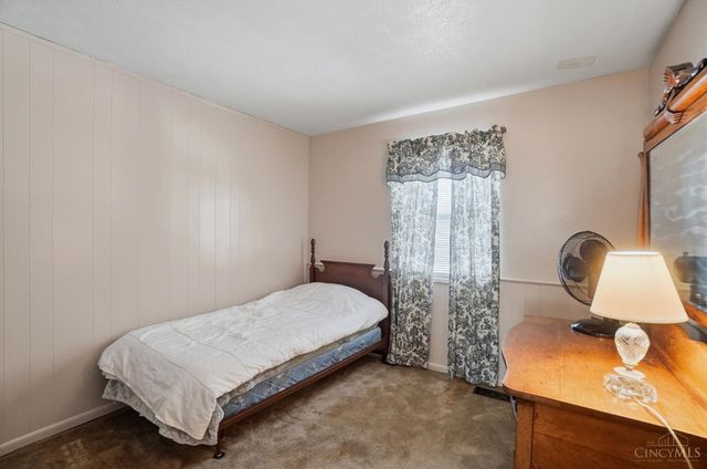 3835 Schroeder Drive, Fairfield, OH 45011