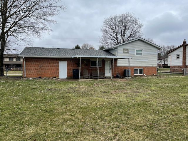 3835 Schroeder Drive, Fairfield, OH 45011