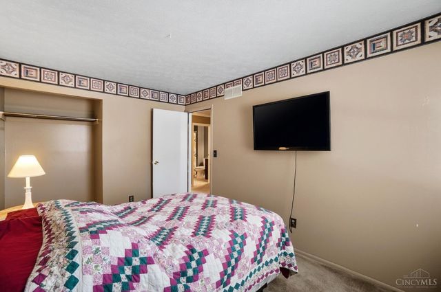 3835 Schroeder Drive, Fairfield, OH 45011