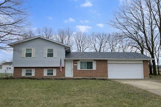 3835 Schroeder Drive, Fairfield, OH 45011