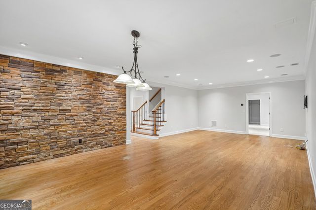 614 Owl Creek Drive, Powder Springs, GA 30127