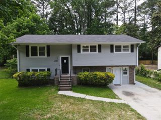 6480 Buckhurst Trail, Atlanta, GA 30349