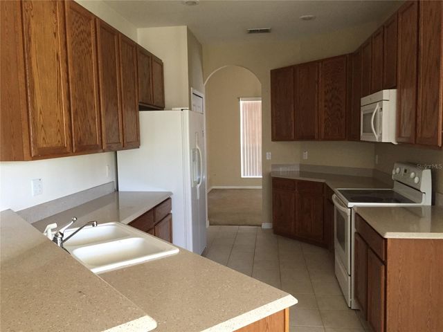 2668 PATRICIAN CIRCLE, Kissimmee, FL 34746