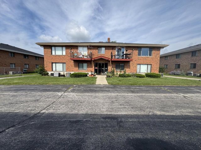 4236 N 104th STREET #4, Milwaukee, WI 53222