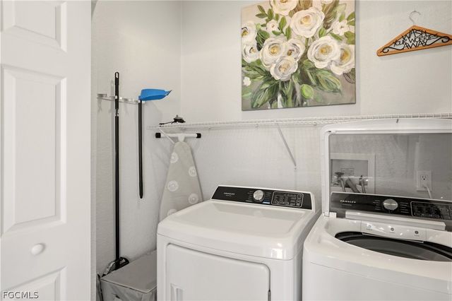 158 Nanaimo TRL, Fort Myers Beach, FL 33931
