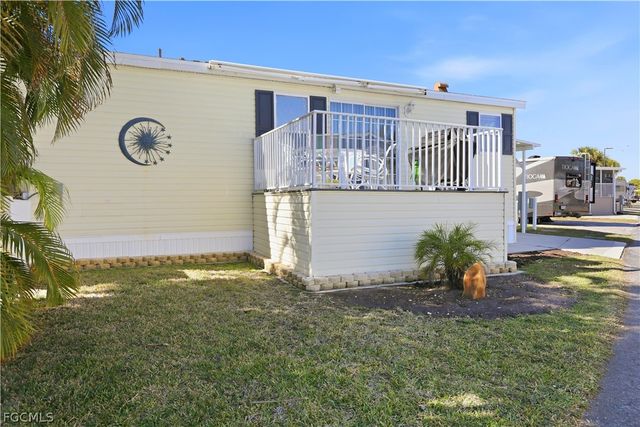 158 Nanaimo TRL, Fort Myers Beach, FL 33931