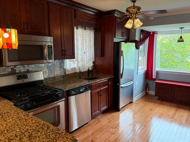 5705 S Nottingham Avenue, Chicago, IL 60638