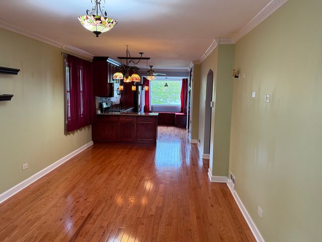 5705 S Nottingham Avenue, Chicago, IL 60638