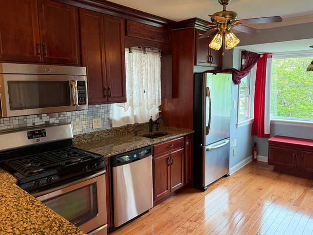 5705 S Nottingham Avenue, Chicago, IL 60638