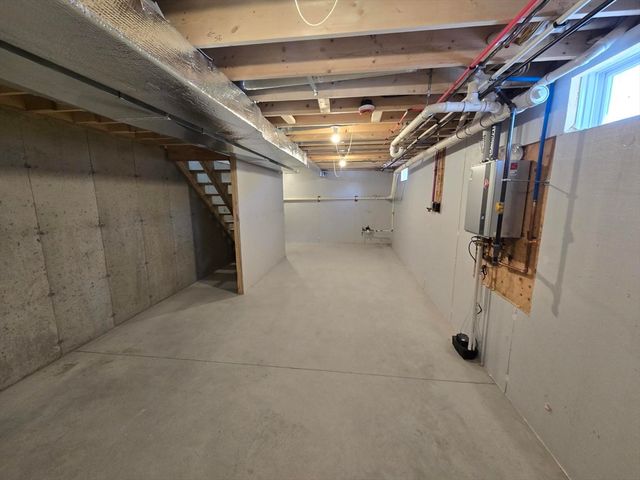 184 Howard Street, Ludlow, MA 01056