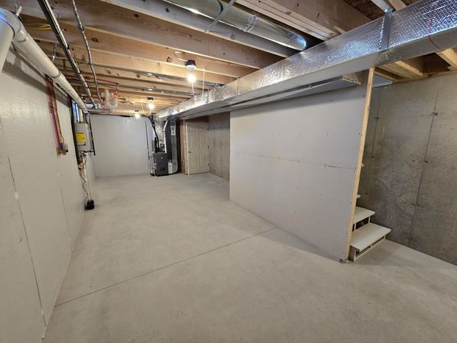 184 Howard Street, Ludlow, MA 01056