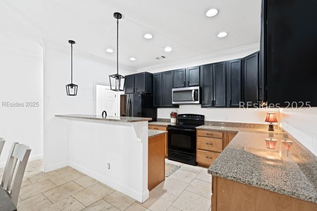 53 Graham Hall N, Ridgeland, SC 29936